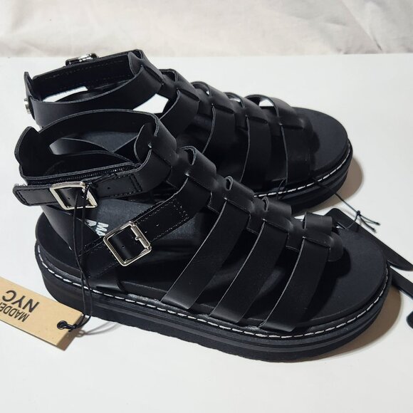 Girls NYC Madden Girl's Black Gladiator Sandals – Size 2 - Picture 2 of 6